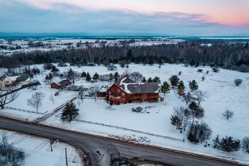 Point Au Roche Lodge Plattsburgh Buitenkant foto